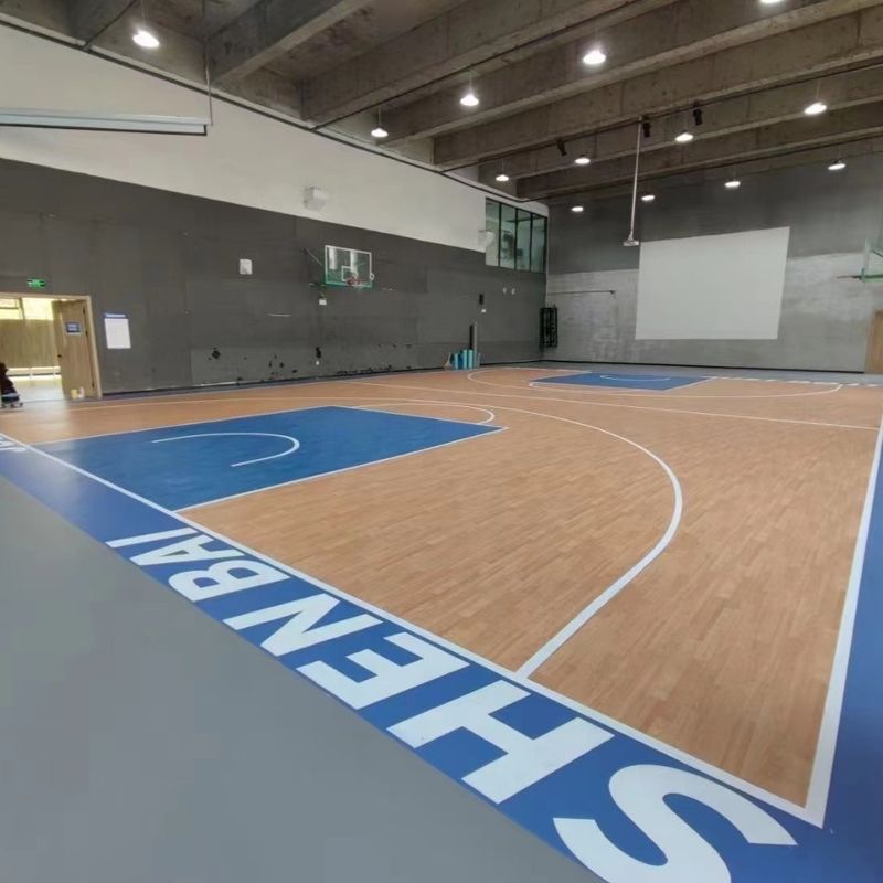 レーレバスケットボールコート ビニールスポーツフロア 6mm UVコーティングとノイズ削減