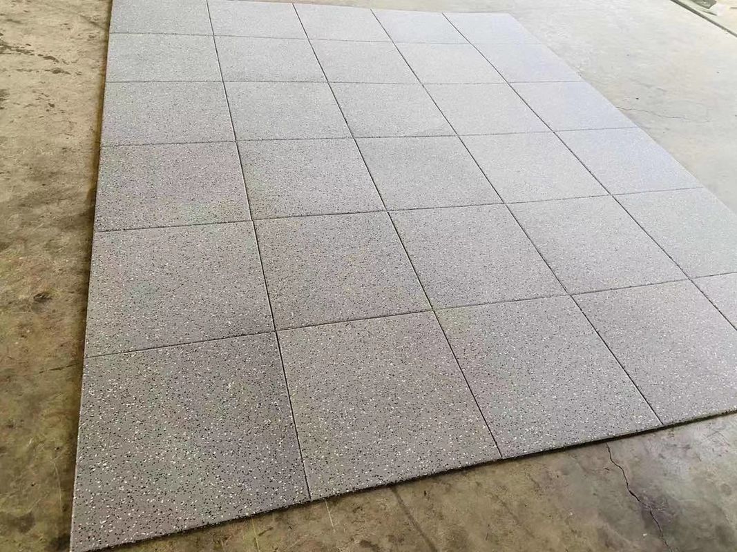 重量 8mm EPDM ゴムフロア カラフル スポーツジム Epdm ゴム表面