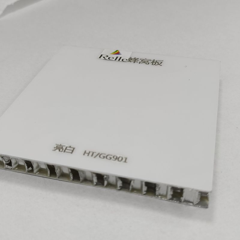 アルーコアアルミニウムハニコムパネル4×8