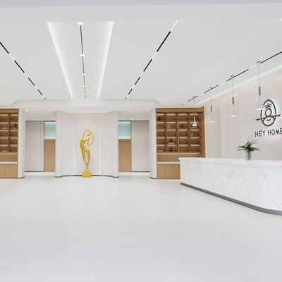 3.0mm 厚さの均質床材、持続可能で高い耐汚染性